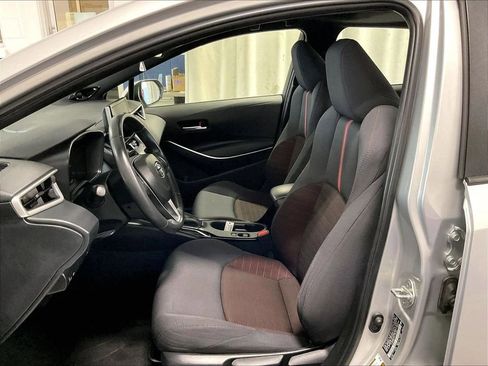Used 2023 Toyota Corolla SE w/ SE Premium Package FWD image 10