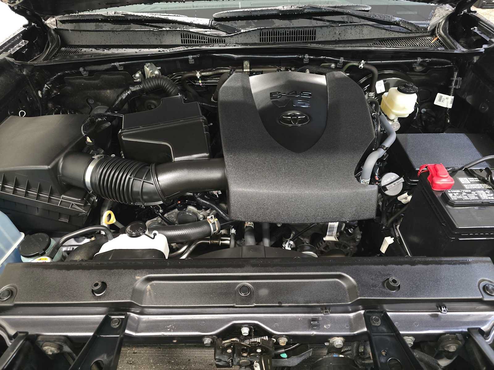 Certified 2021 Toyota Tacoma SR w/ SX Package AWD/4WD image 9