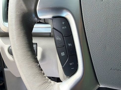 Used 2017 GMC Acadia Limited SLT AWD/4WD image 12