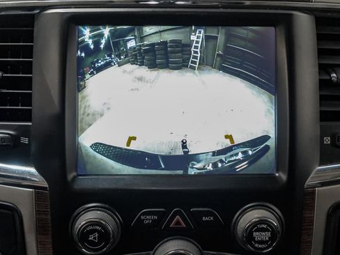 Used 2018 RAM 2500 Laramie w/ Convenience Group image 21