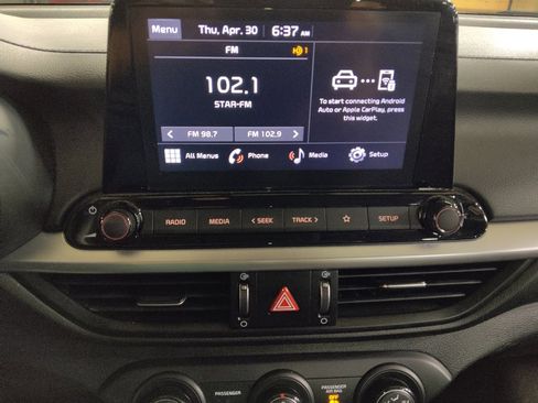 Used 2024 Kia Forte LXS FWD image 25