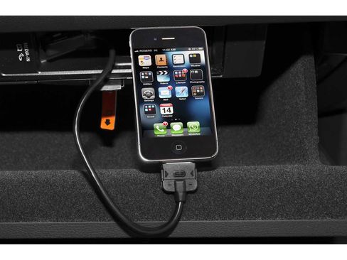 Used 2015 Volkswagen CC R-Line image 16