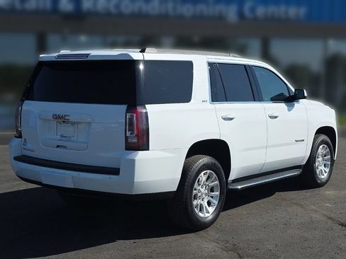 Used 2018 GMC Yukon SLT AWD/4WD image 7