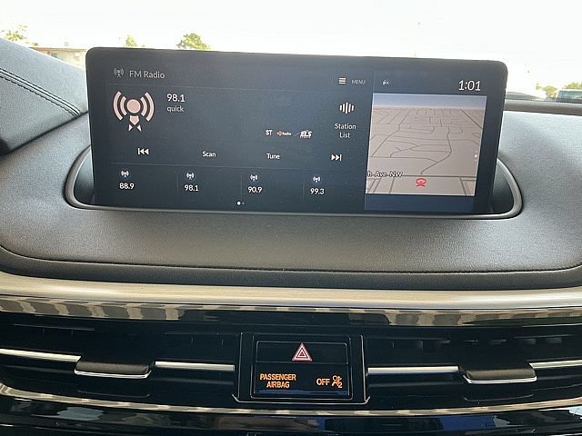 Used 2023 Acura MDX w/ Technology Package FWD image 24