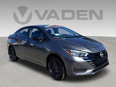 Used 2025 Nissan Versa S w/ Trunk Package image 1