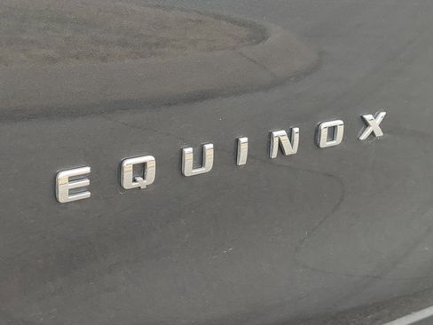 Used 2025 Chevrolet Trax RS w/ Driver Confidence Package image 33