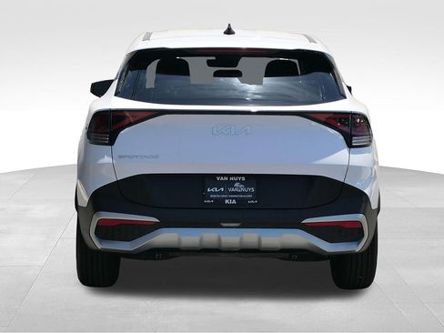 Used 2024 Kia Sportage EX FWD image 5