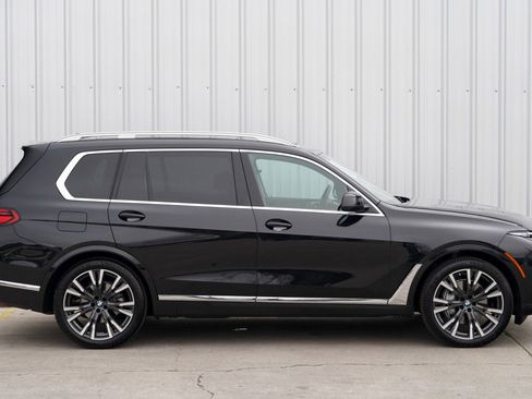 Used 2025 BMW X7 xDrive40i w/ Parking Assistance Package AWD/4WD image 58