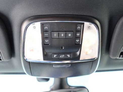 Used 2021 Jeep Grand Cherokee Limited w/ Quick Order Package 28K 80th AWD/4WD image 39