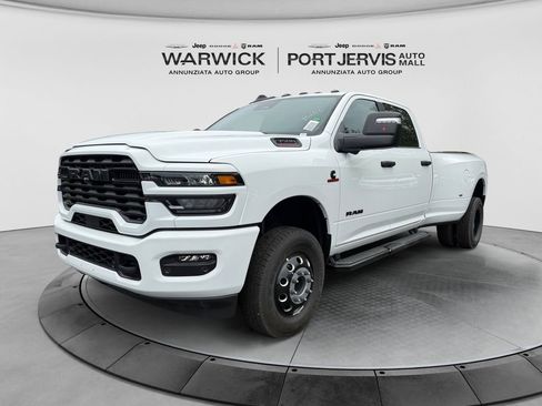 Used 2026 RAM 3500 Big Horn AWD/4WD image 1