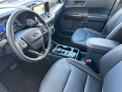 Certified 2024 Ford Maverick Lariat w/ Black Appearance Package image 10