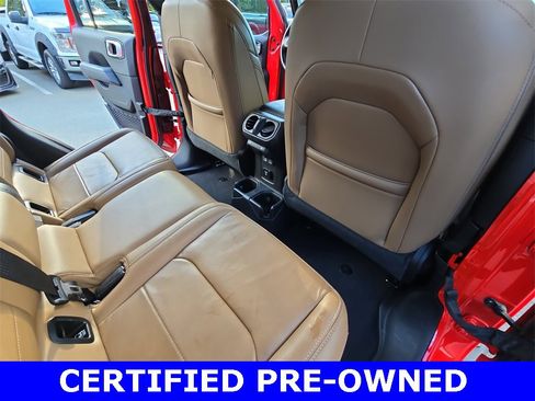 Certified 2021 Jeep Gladiator Overland w/ Popular Equipment Package image 12