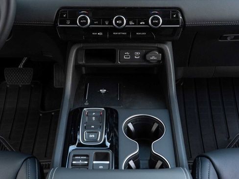 New 2025 Honda Pilot EX-L image 26