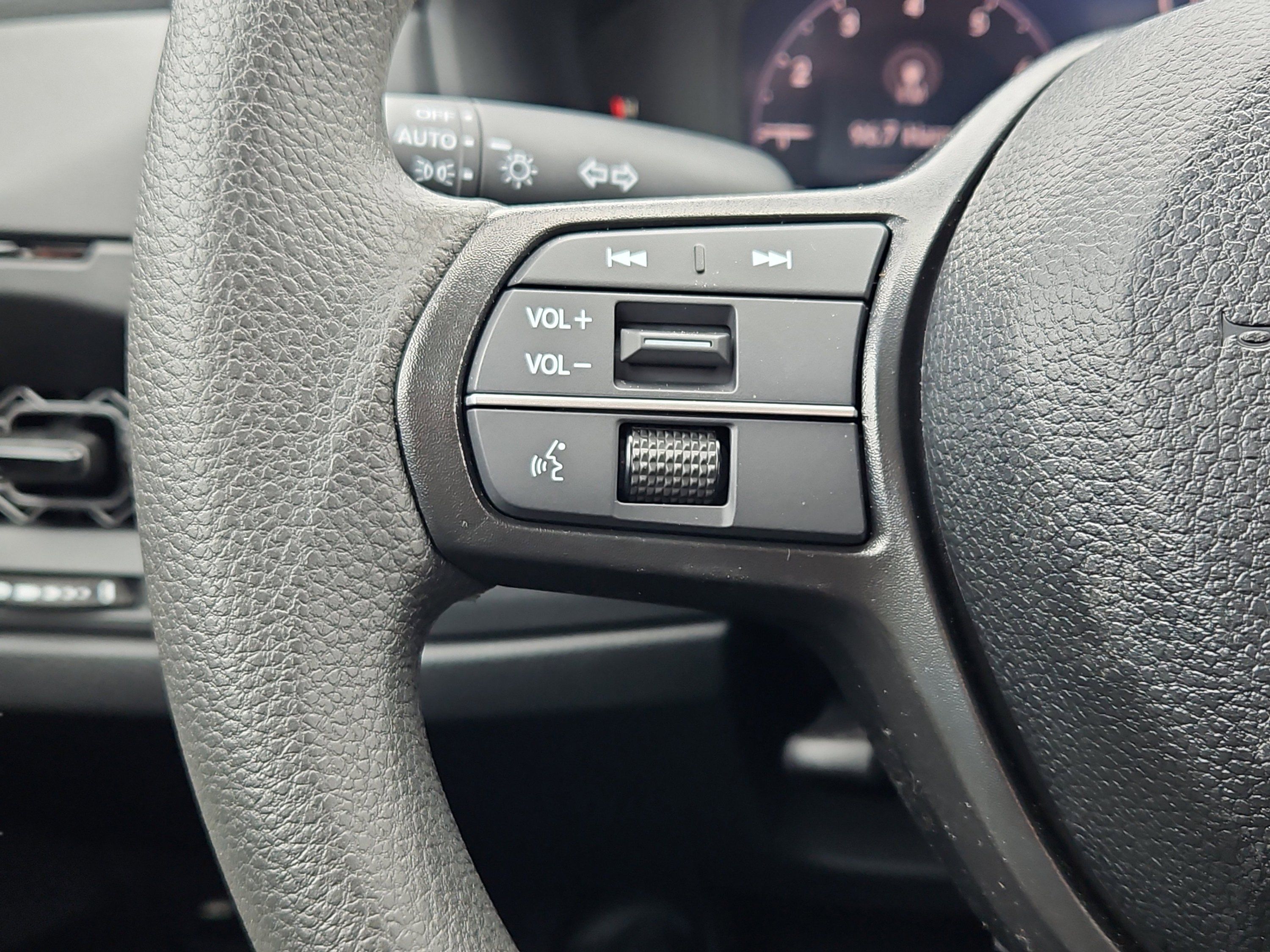 New 2026 Honda Accord LX image 10