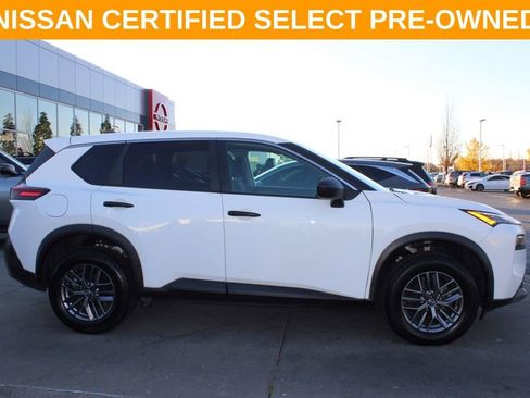 Certified 2022 Nissan Rogue S image 6