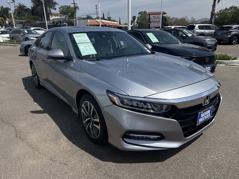 Certified 2020 Honda Accord EX image 6