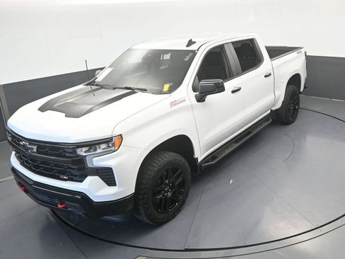 Used 2022 Chevrolet Silverado 1500 LT Trail Boss image 49
