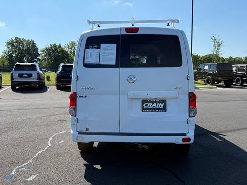 Used 2017 Nissan NV200 SV w/ Technology Package FWD image 6