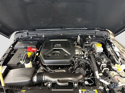 Used 2021 Jeep Wrangler Sport image 30