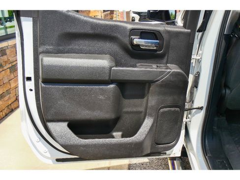 Used 2019 Chevrolet Silverado 1500 Custom w/ Custom Value Package AWD/4WD image 16