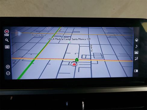 Used 2022 Lexus GX 460 Premium image 24