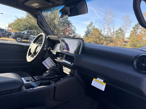 New 2024 Toyota Land Cruiser image 36