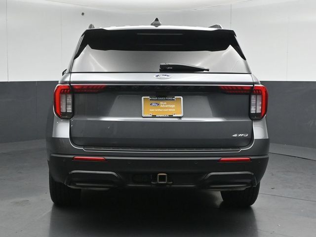 Certified 2025 Ford Explorer ST-Line AWD/4WD image 2