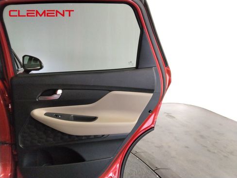 Used 2023 Hyundai Santa Fe SEL w/ Winter Weather Package image 33