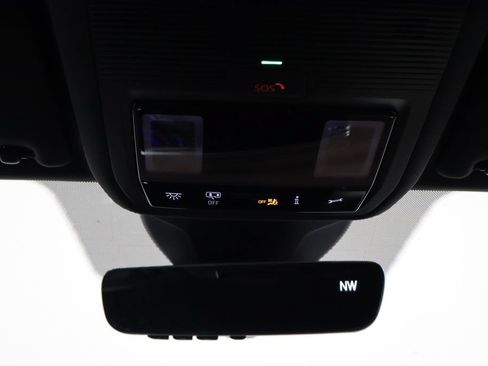 Used 2025 Volkswagen ID.4 Pro RWD image 21