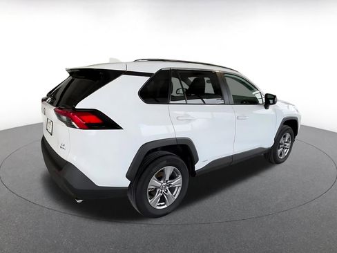Used 2025 Toyota RAV4 LE image 15