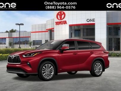 New 2026 Toyota Highlander Platinum