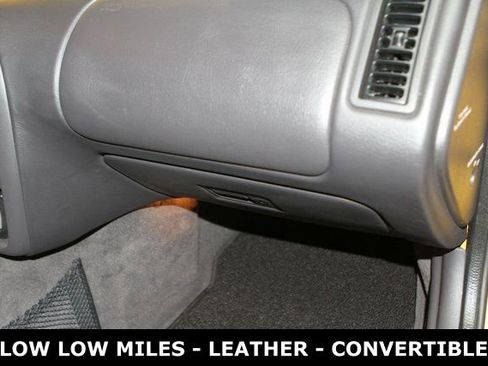 Used 1999 Plymouth Prowler image 26