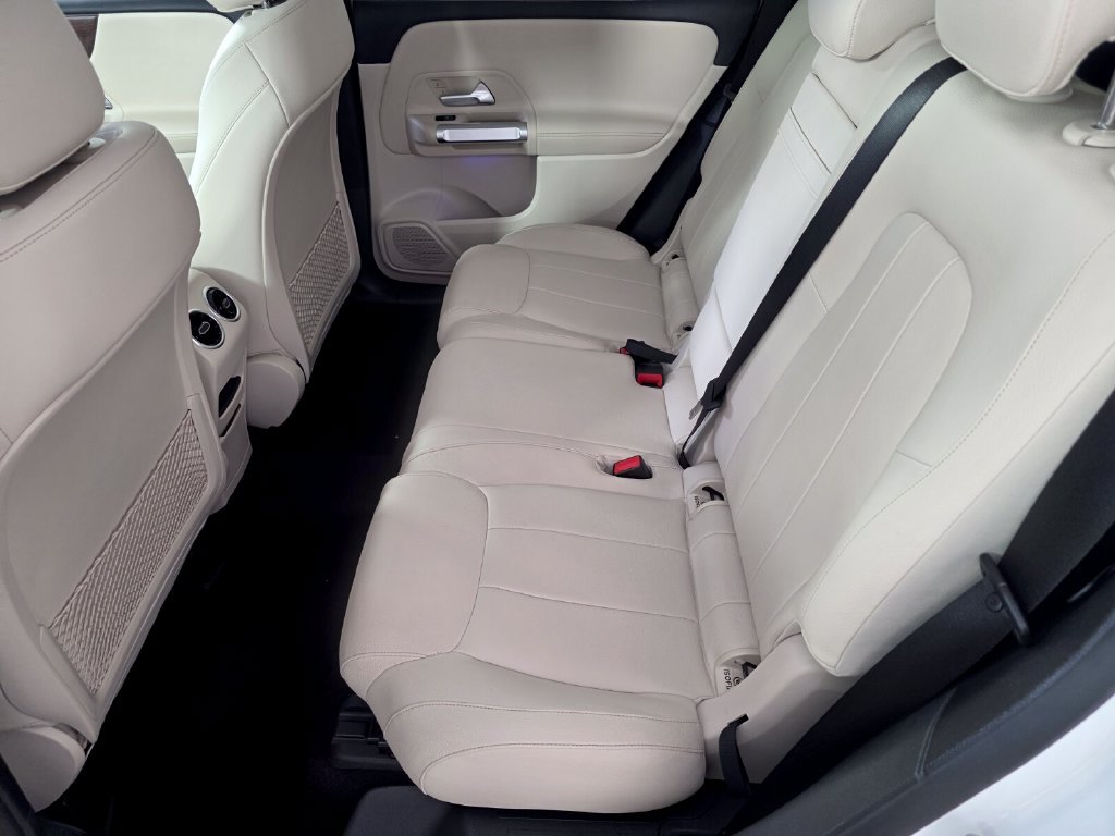 Certified 2023 Mercedes-Benz GLB 250 image 14