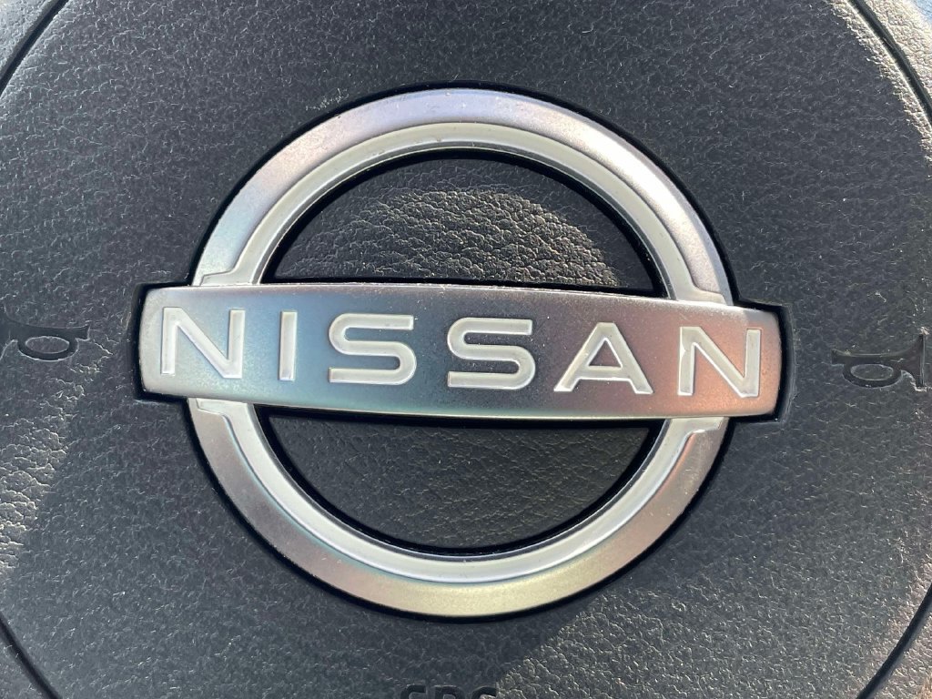 Used 2025 Nissan Kicks SV FWD image 31