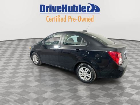 Used 2016 Chevrolet Sonic LT image 6