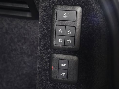 Used 2021 Land Rover Range Rover SV Autobiography Dynamic image 25