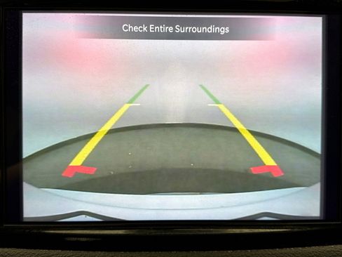 Used 2024 Chrysler Pacifica Touring-L w/ Road Tripper Package image 16