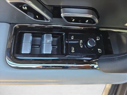 Certified 2023 Land Rover Range Rover Sport SE AWD/4WD image 28