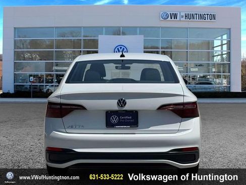 Certified 2023 Volkswagen Jetta S FWD image 7