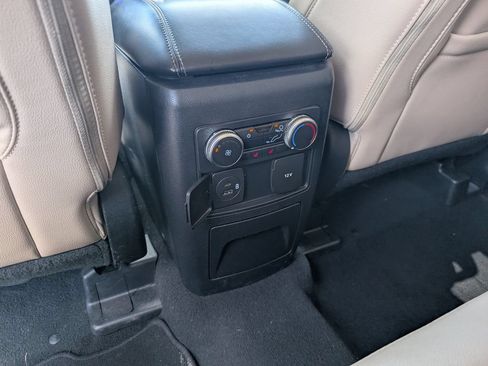 Used 2022 Ford Explorer Limited AWD/4WD image 28