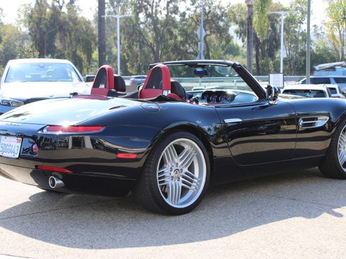 Used 2003 BMW Z8 image 6