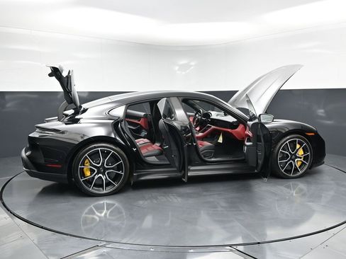 New 2026 Porsche Taycan Turbo S AWD/4WD image 34