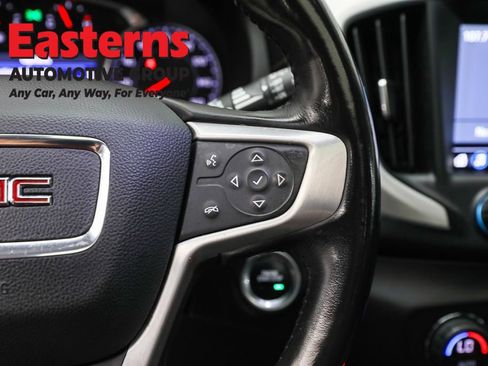 Used 2021 GMC Terrain SLT w/ Infotainment Package II AWD/4WD image 16