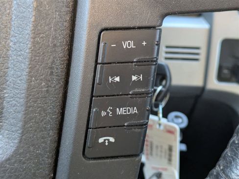 Used 2013 Ford F150 Lariat w/ Luxury Equipment Group image 9