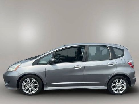 Used 2010 Honda Fit Sport image 4
