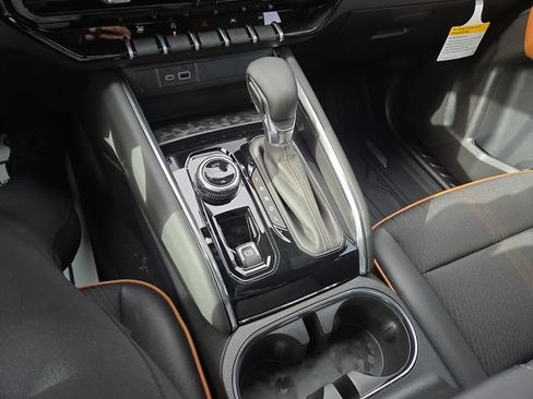 New 2026 GMC Canyon AT4 AWD/4WD image 21
