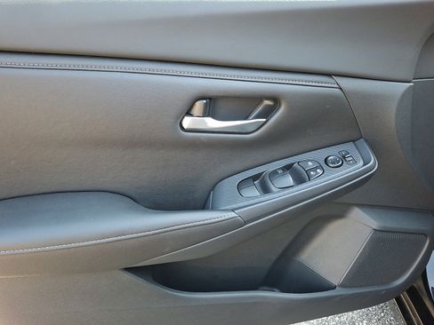 Certified 2023 Nissan Sentra SV w/ All-Weather Package FWD image 12