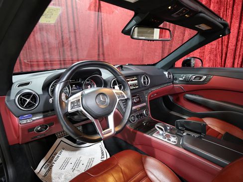 Used 2016 Mercedes-Benz SL 63 AMG image 14