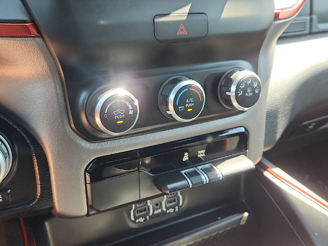 Used 2019 RAM 1500 Rebel AWD/4WD image 16