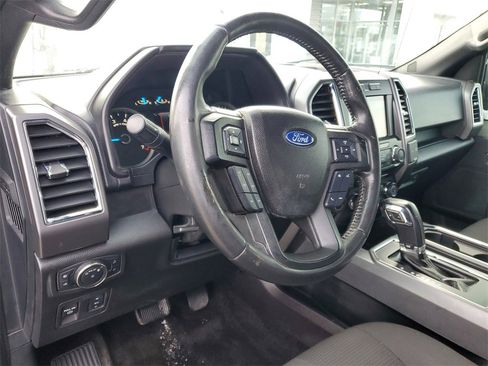 Used 2017 Ford F150 XLT w/ Equipment Group 302A Luxury image 11
